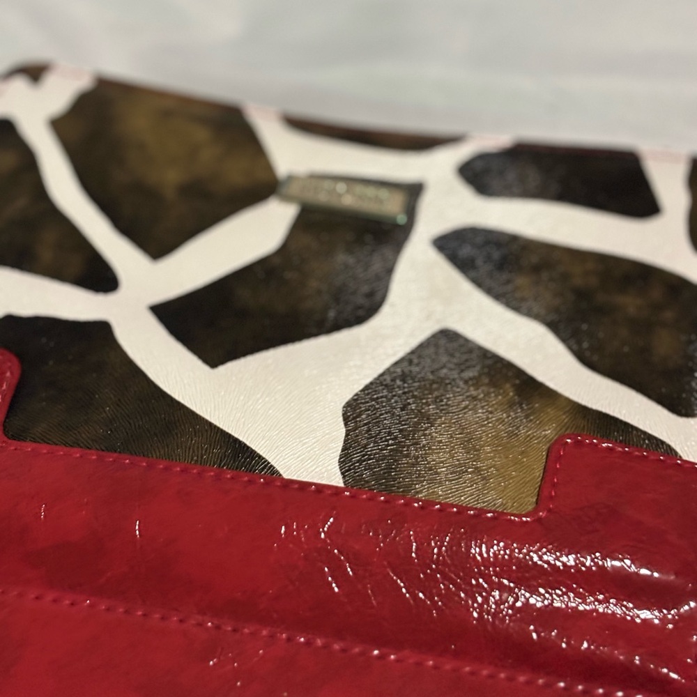 Miche “Sarah” Interchangeable Handbag Shell Only … - image 6